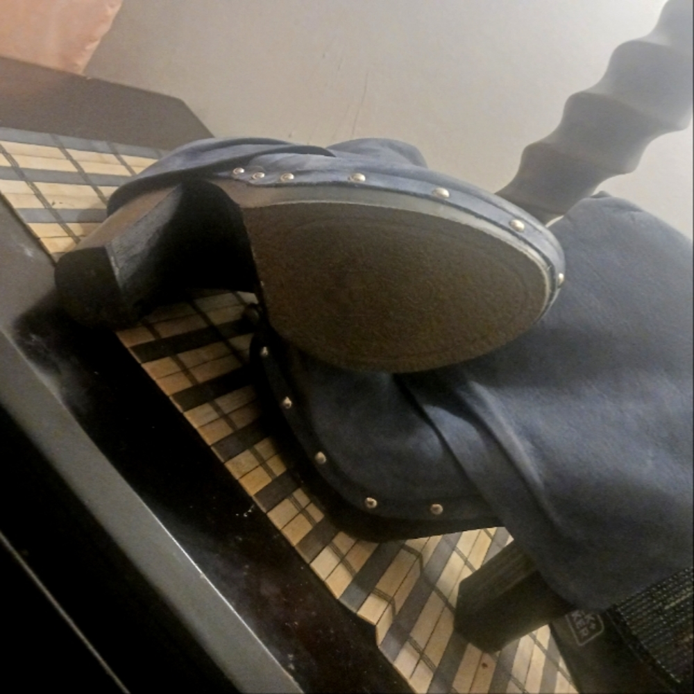 Booties - Picture 3 of 4